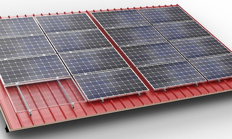 Aerocompact bringt neues Langschienensystem für Solaranlagen auf den Markt
