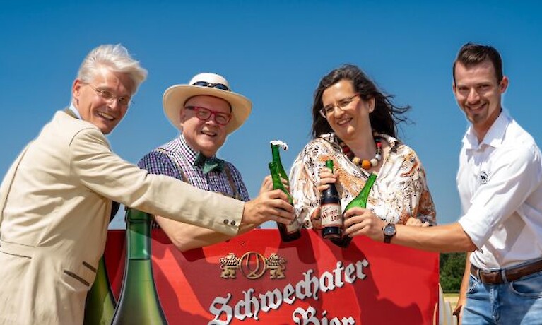Regionale Rohstoffe verbinden Schwechater Brauerei und Dreher-Nachfahren wieder