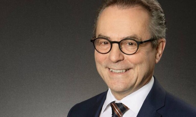 Jürg Kessler für weitere zwei Jahre als Rektor der FH Graubünden gewählt